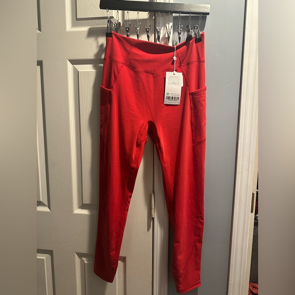 Lipstick Red Contour Pocket Legging by BuffBunny